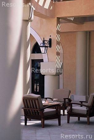 Elysium Beach Hotel 8